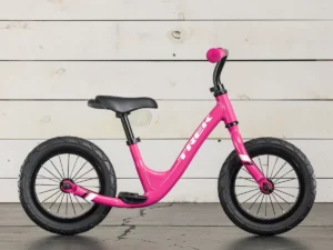 TREK Detské odrážadlo Kickster