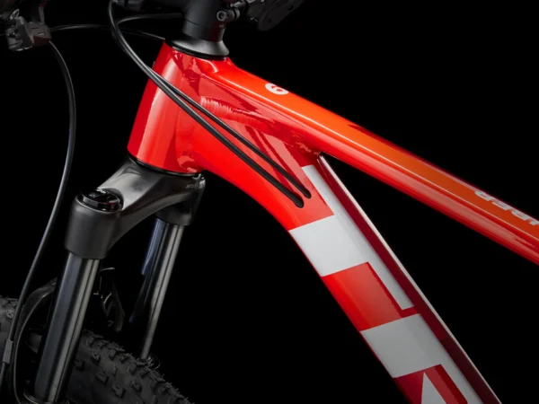 Bicykel TREK Procaliber 6 - 2025, Viper Red/Crimson - Image 4