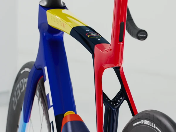 Madone SLR 7 Gen 8 - 2025, Navy Smoke - Image 5