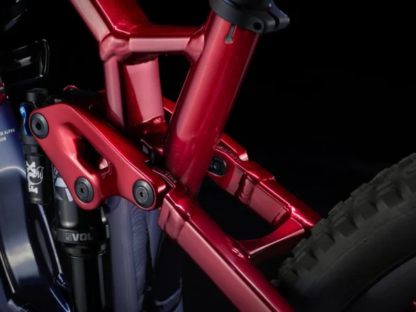 Fuel EX 8 GX AXS T-Type Gen 6 - 2025, Rage Red - Image 7
