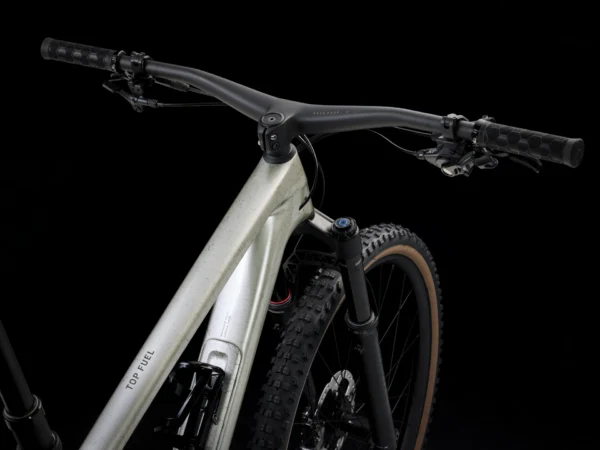 Top Fuel 9.8 XT Gen 4 - 2025, Lunar Silver - Image 5