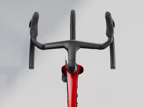 Madone SLR 9 Gen 8, Carbon Red Smoke - 2025 - Image 5